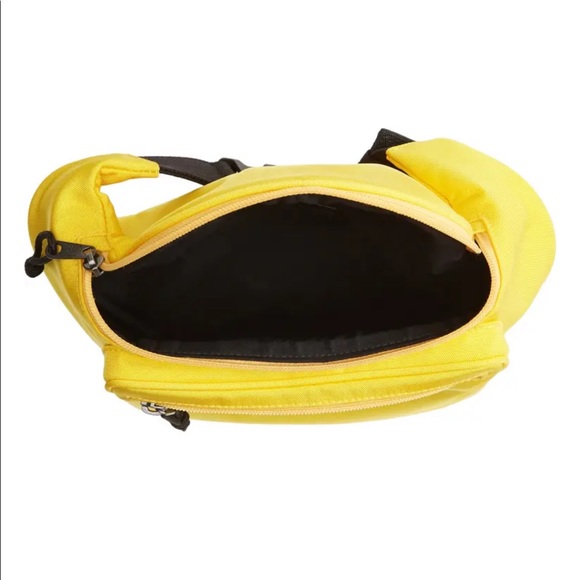 BALENCIAGA “Explorer” belt bag - Picture 5 of 10